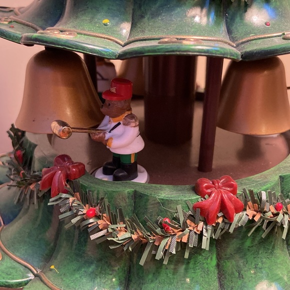 Bell tower tree Christmas decoration vintage bears ringing bells - Picture 3 of 15